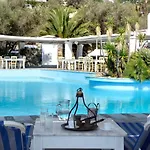 Otel Lefkes Village