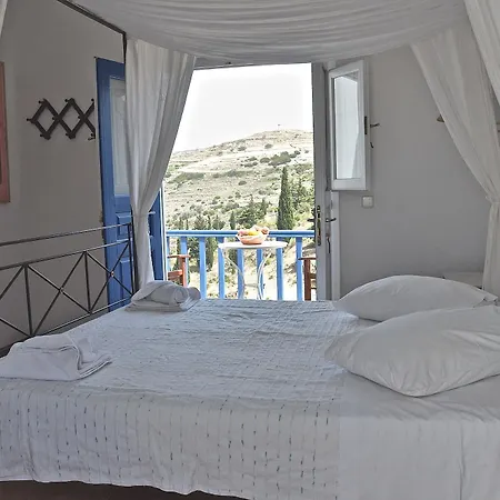 Ξενοδοχείο Lefkes Village 4*