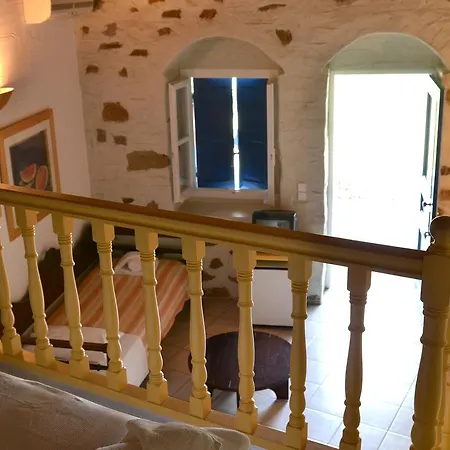 Ξενοδοχείο Lefkes Village Λεύκες