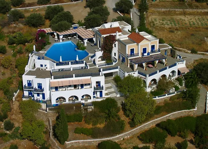 Ξενοδοχείο Lefkes Village 4*