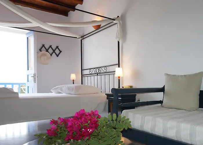 Ξενοδοχείο Lefkes Village 4*