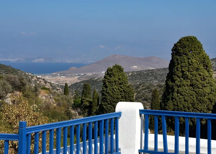 Ξενοδοχείο Lefkes Village 4*