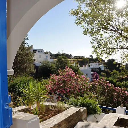 Ξενοδοχείο Lefkes Village 4*