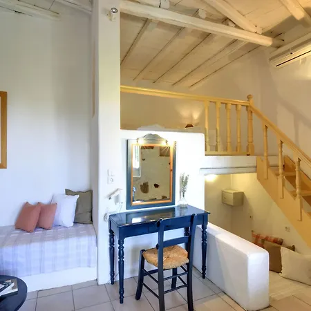 Lefkes Village 4*
