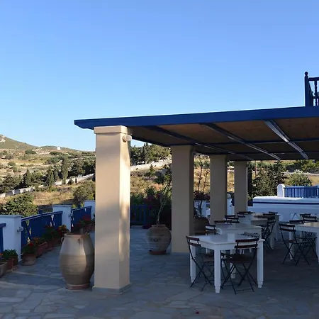 Hotel Lefkes Village