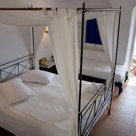 Lefkes Village Hotel