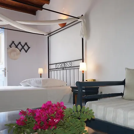Ξενοδοχείο Lefkes Village 4*