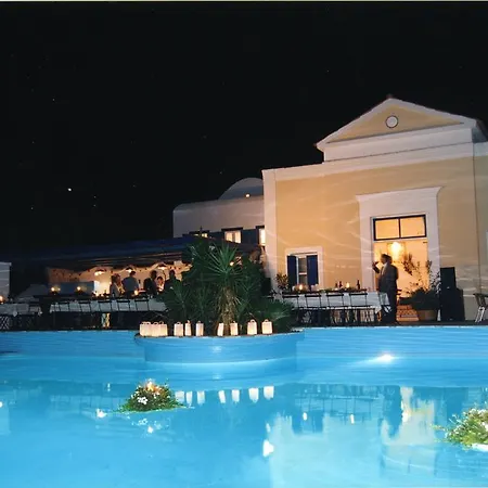 Ξενοδοχείο Lefkes Village Λεύκες