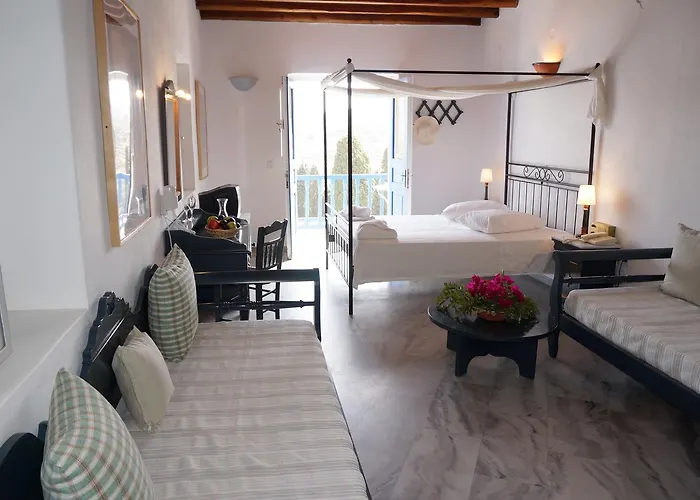 Hotel Lefkes Village