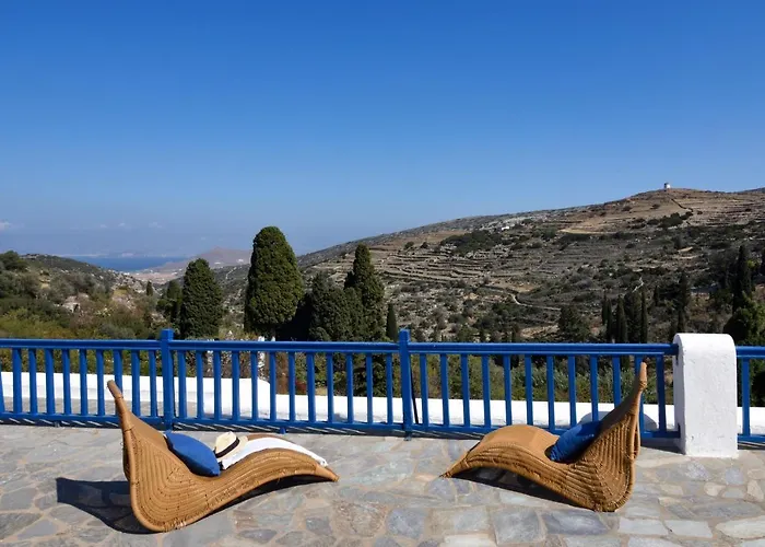 Hotel Lefkes Village